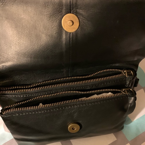 New ladies leather shoulder bag - Picture 4 of 5